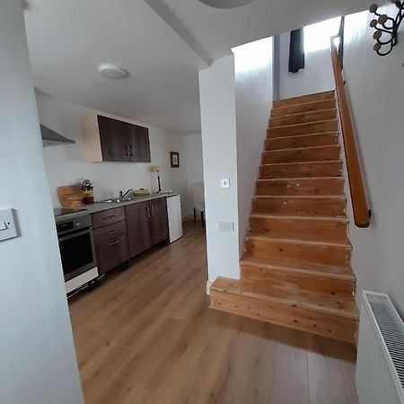 Central Town Apartment Wexford Bagian luar foto