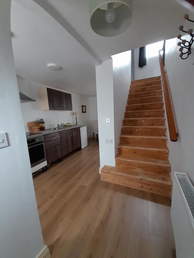 Central Town Apartment Wexford Bagian luar foto